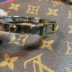 Michael Kors 2 toned Bracelet